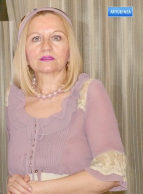 Atitudinea: Ana Rodica Stăiculescu, Decana Senzual de la Drept, mai vrea o dată